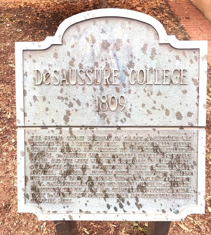 DeSaussure College Marker image. Click for full size.