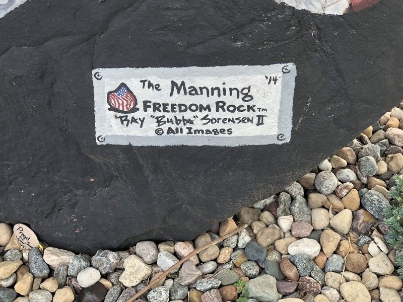 Manning Freedom Rock Veterans Memorial Artist's Signature image. Click for full size.