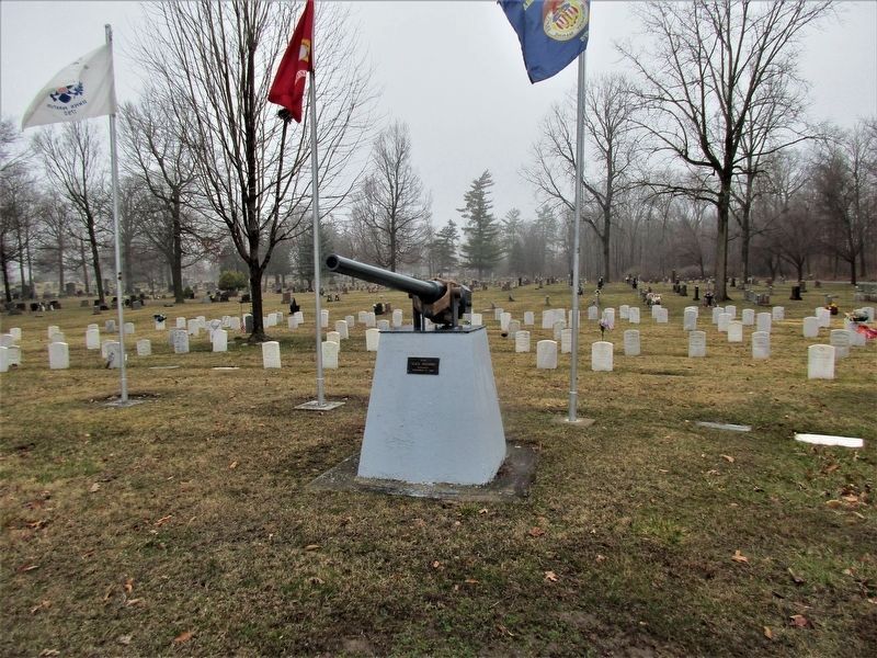 Madison County Veterans Memorial Cannon image. Click for full size.