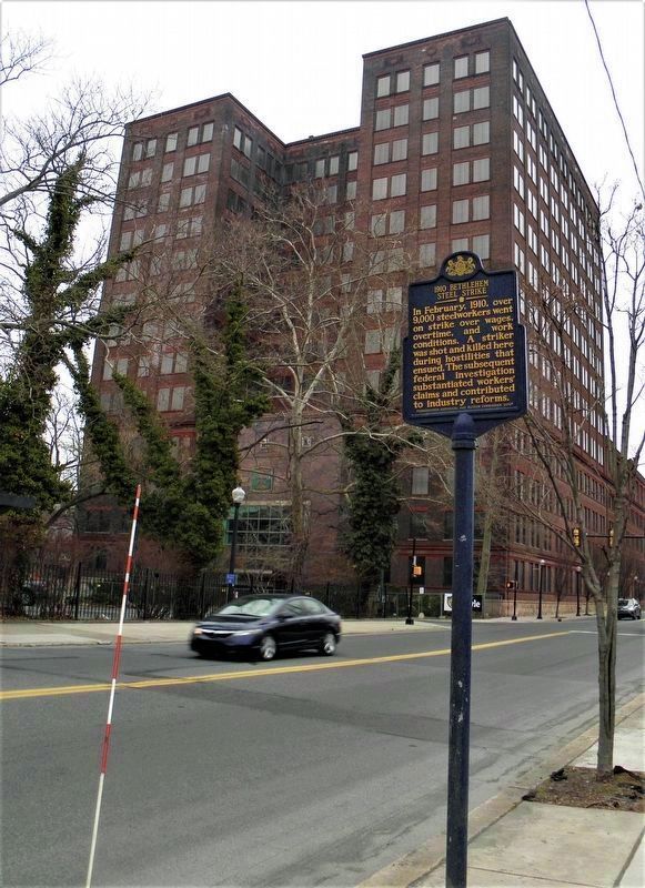 Marker with the former Bethlehem Steel headquarters in the background. image. Click for full size.