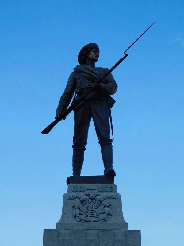 Lynchburg Confederate Soldiers Monument image. Click for full size.