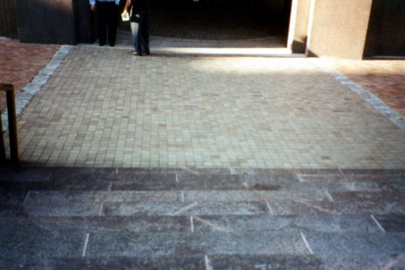 Old Stone Street course at Coenties Alley Plaza image. Click for full size.