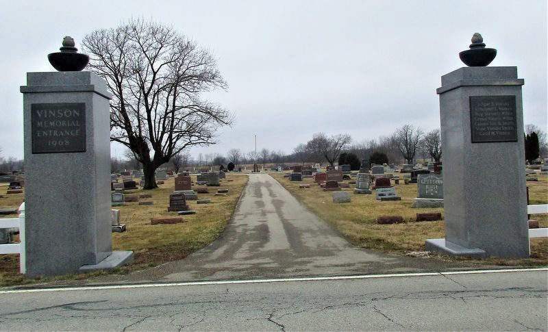 Vinson Cemetery Gates on Summitville Road image. Click for full size.