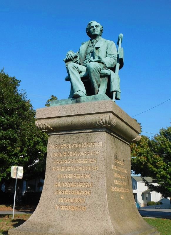 John Warwick Daniel Monument image. Click for full size.