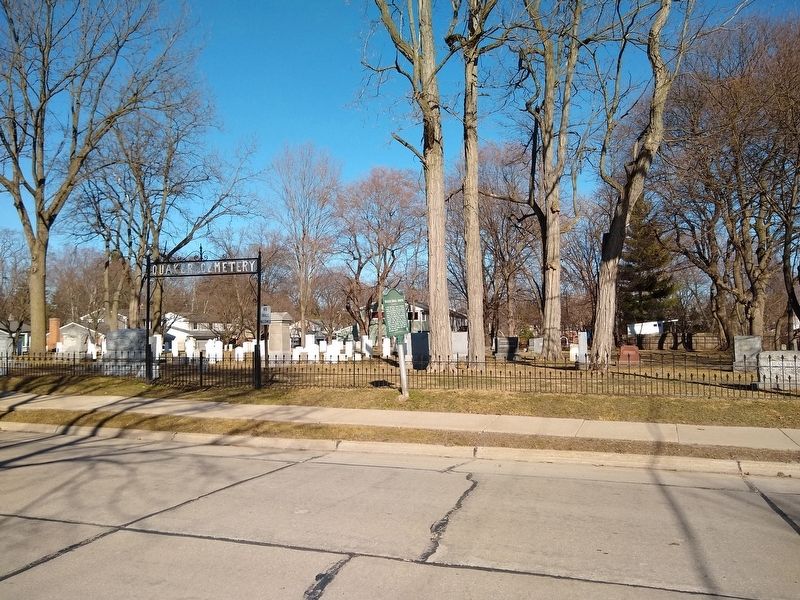 Quaker Burial Ground and Marker image. Click for full size.