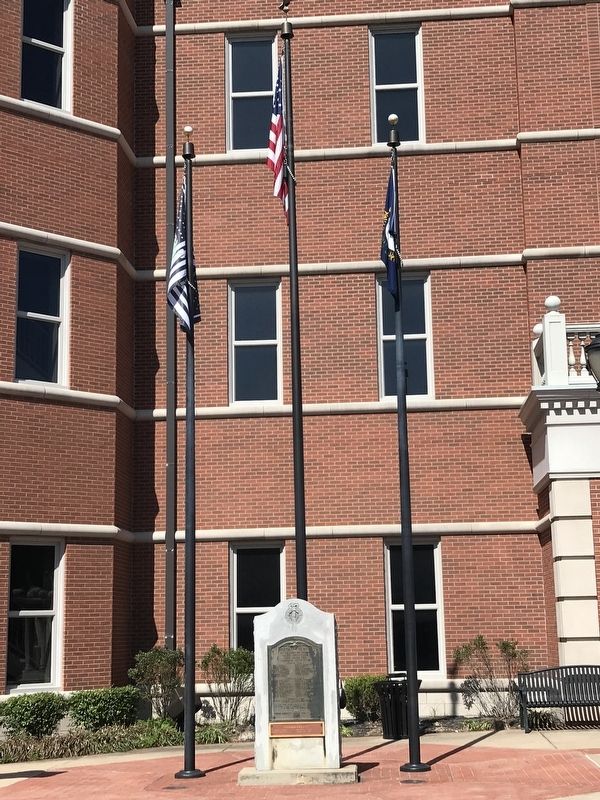 Trigg County War Memorial image. Click for full size.