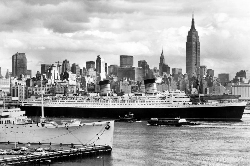 The last voyage of RMS Queen Elizabeth, October 30, 1968 image. Click for full size.