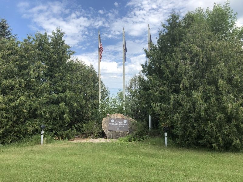 New Rockford, North Dakota Vietnam Veterans Memorial image. Click for full size.