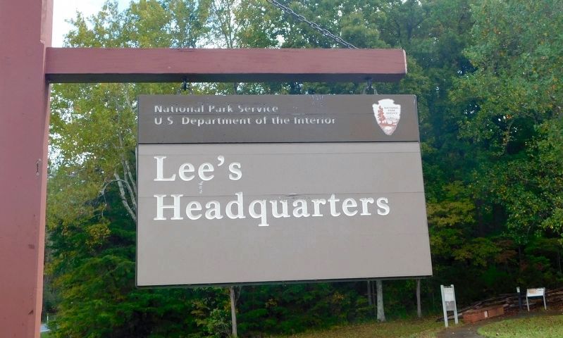 Updated National Park Service Sign At Lees Headquarters Wayside image. Click for full size.