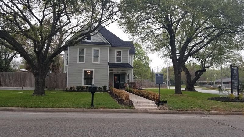 The view of the Morrison-Freeman Home from 5th street. Click for full size. The view of the Morrison-Freeman Home from 5th street image. Click for full size.
