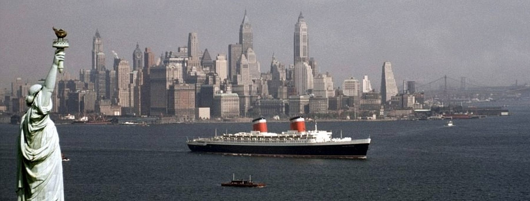 SS United States in New York Harbor, 1954. image. Click for full size.