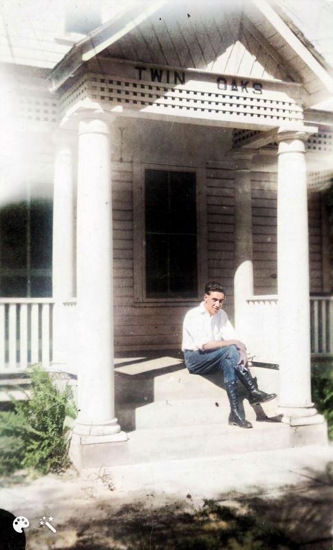 Twin Oaks with H. Collins. Click for full size. Twin Oaks with H. Collins image. Click for full size.