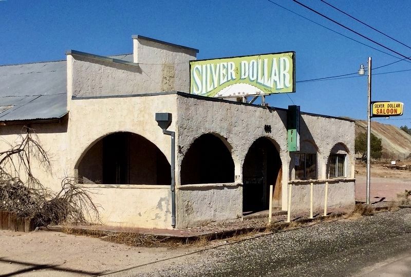 Silver Dollar Saloon image. Click for full size.