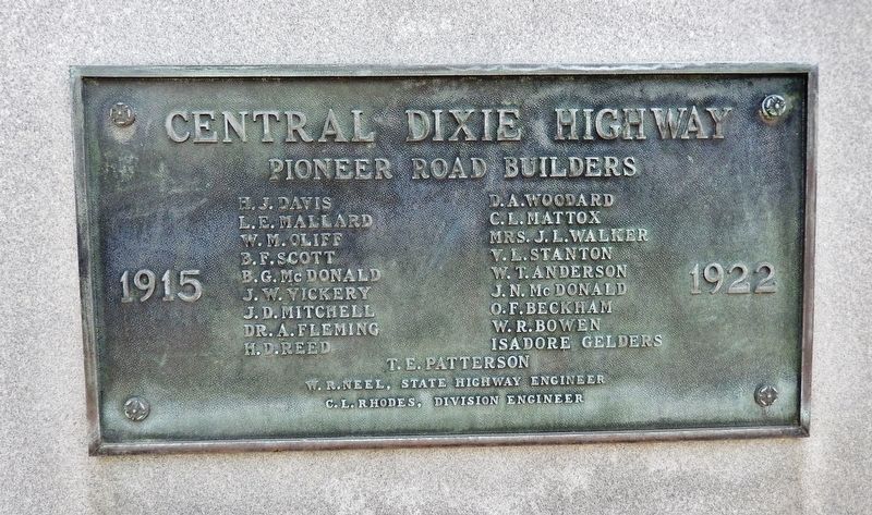 Central Dixie Highway Marker image. Click for full size.