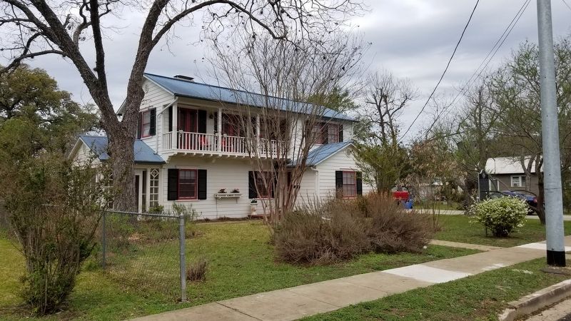 The view of the Hugo and Georgia Gibson House from the road image. Click for full size.