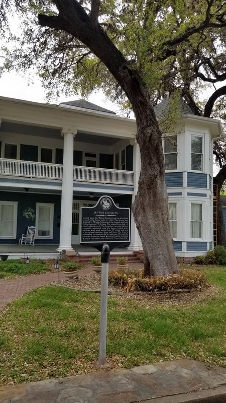 257 West Convent St. Marker image. Click for full size.
