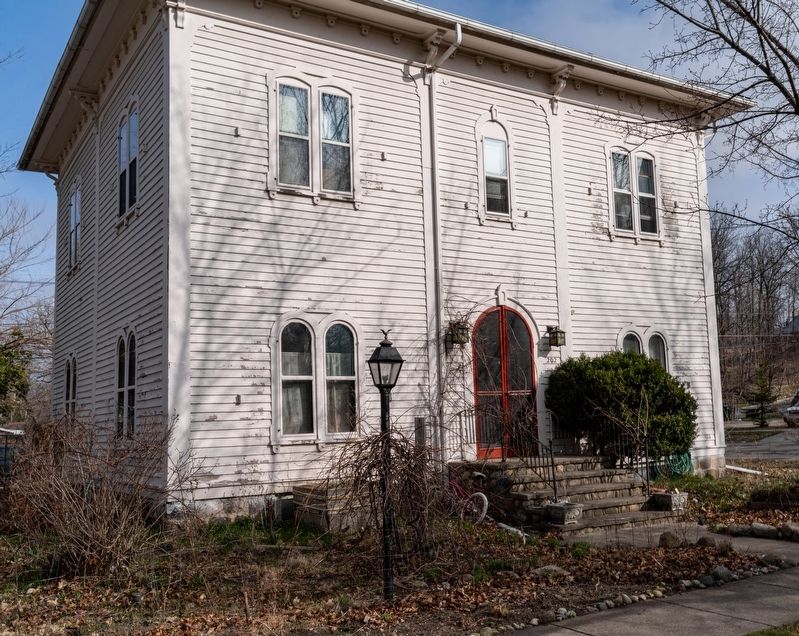 Manchester Township Library / James A. Lynch House image. Click for full size.