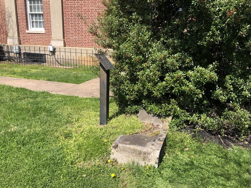 Second Louisa County Courthouse Threshold image. Click for full size.