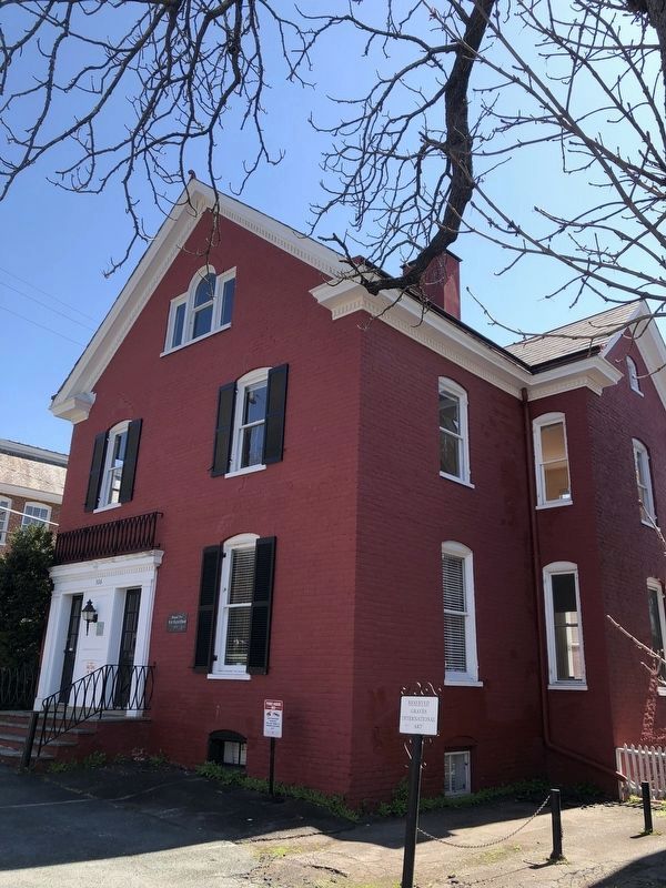 306 East Jefferson Street. Click for full size. 306 East Jefferson Street image. Click for full size.
