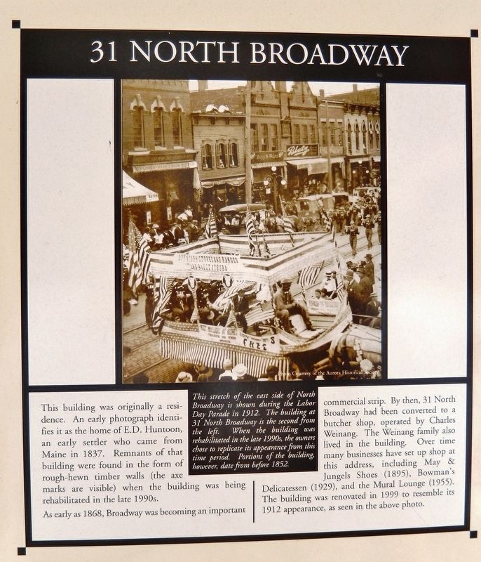 31 North Broadway Marker. Click for full size. 31 North Broadway Marker image. Click for full size.