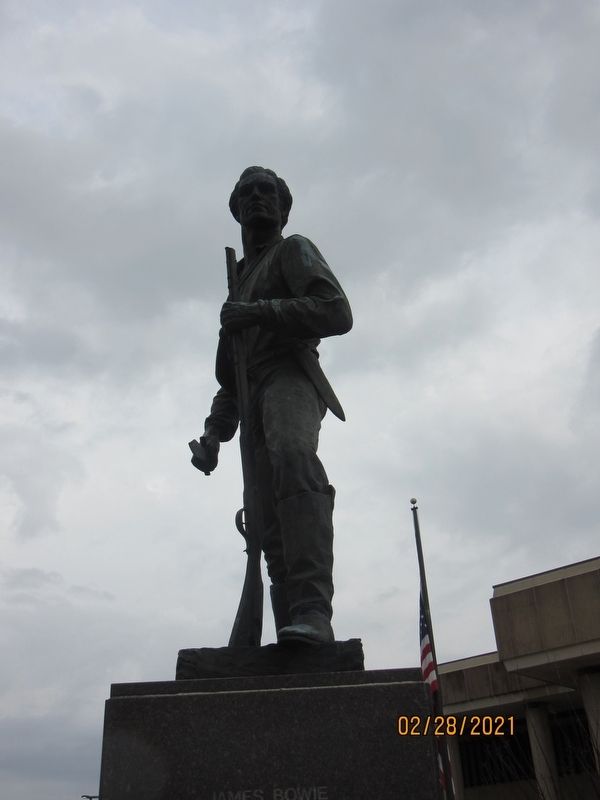 James Bowie Statue image. Click for full size.