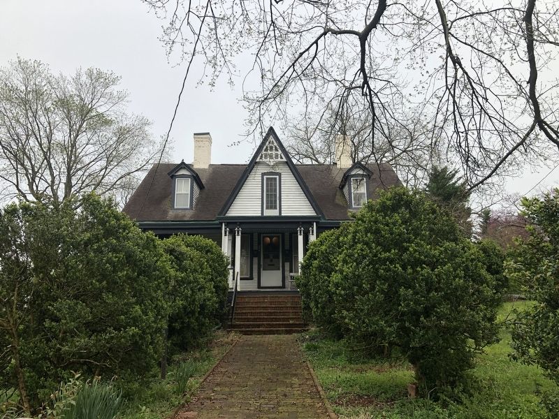 605 South East Street image. Click for full size.