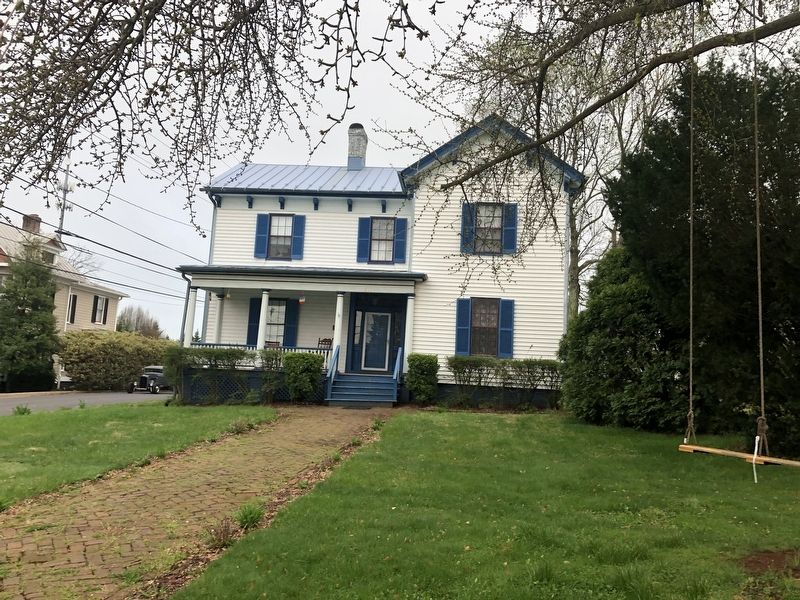 601 South East Street image. Click for full size.