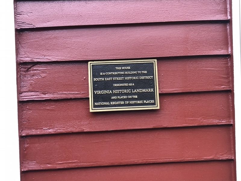 505 South East Street Marker image. Click for full size.