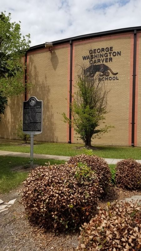 George Washington Carver High School and Marker image. Click for full size.
