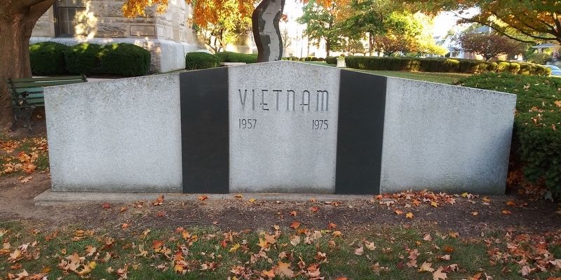 Wood County Vietnam War Memorial image. Click for full size.