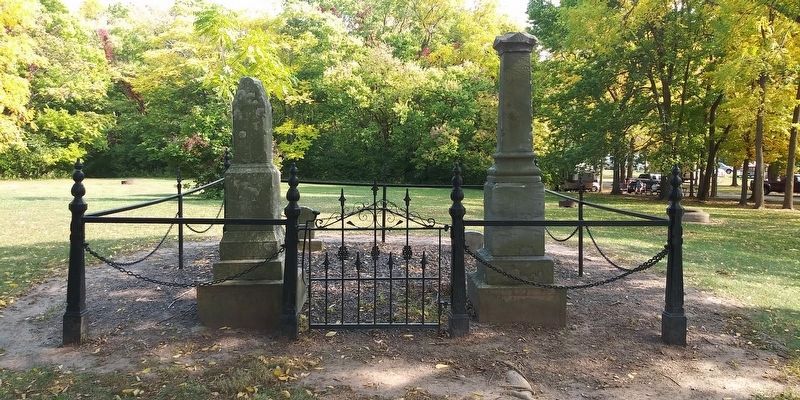 The Lockwoods' Grave Sites image. Click for full size.