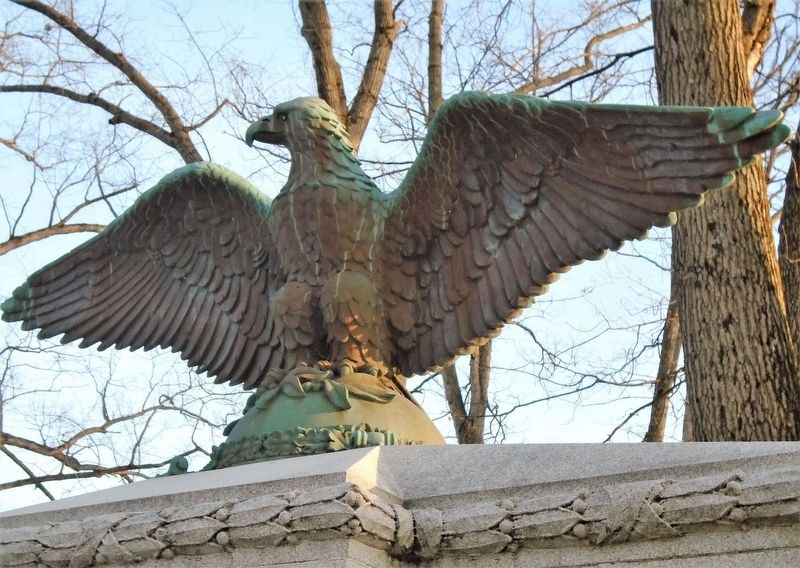 War Memorial Eagle image. Click for full size.