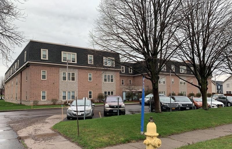 Apartment House at Son House Marker Site. Click for full size. Apartment House at Son House Marker Site image. Click for full size.
