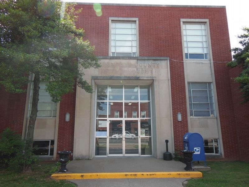 Crittenden County Courthouse (<i>Main Entrance</i>). Click for full size. Crittenden County Courthouse (<i>Main Entrance</i>) image. Click for full size.