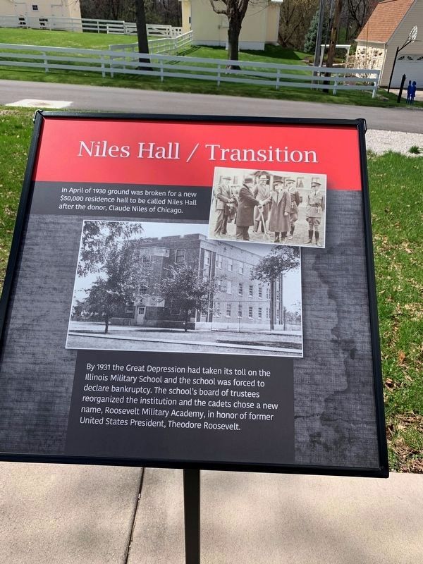 Niles Hall / Transition Marker image. Click for full size.