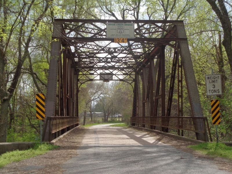 Pryor Creek Bridge image. Click for full size.