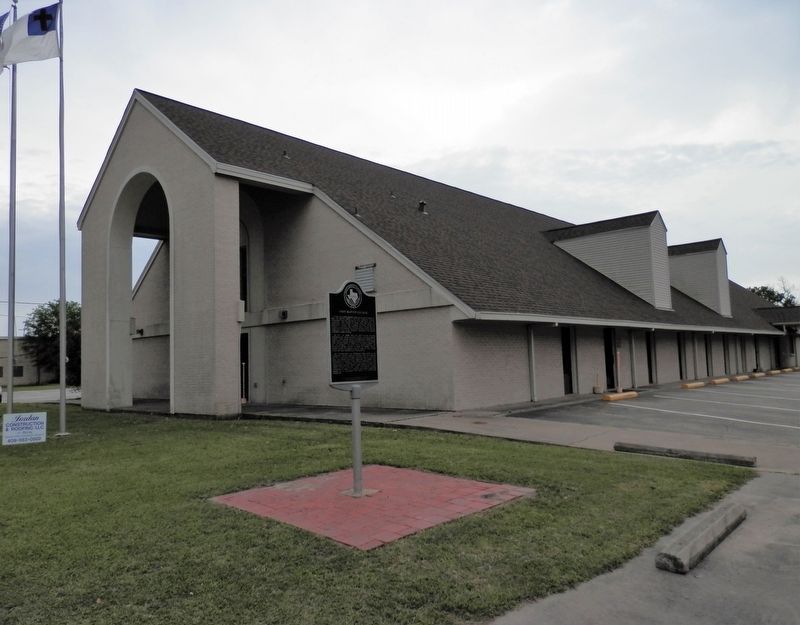 First Baptist Church Marker image. Click for full size.