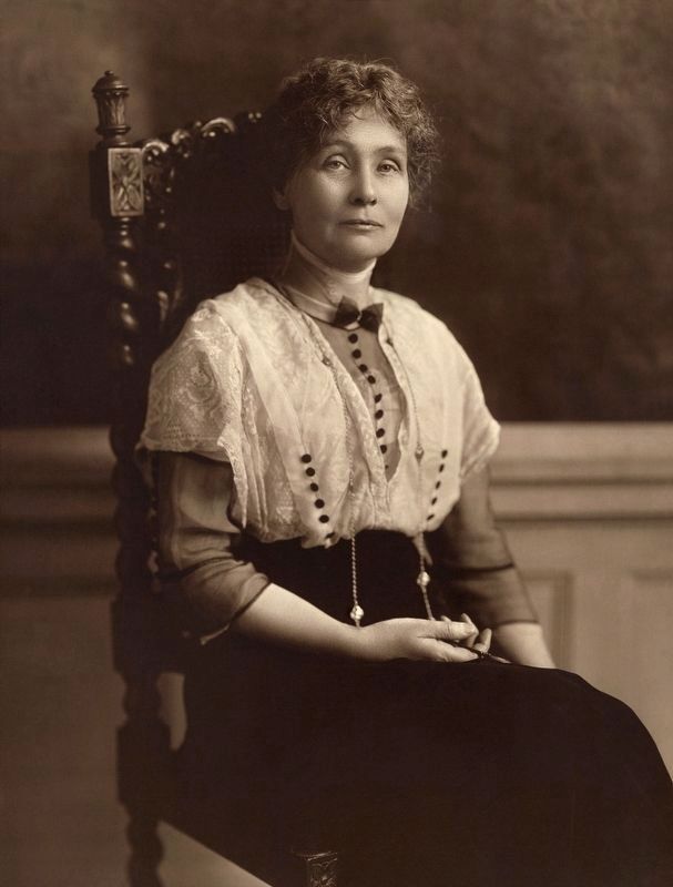 Portrait of Emmeline Pankhurst. image. Click for full size.