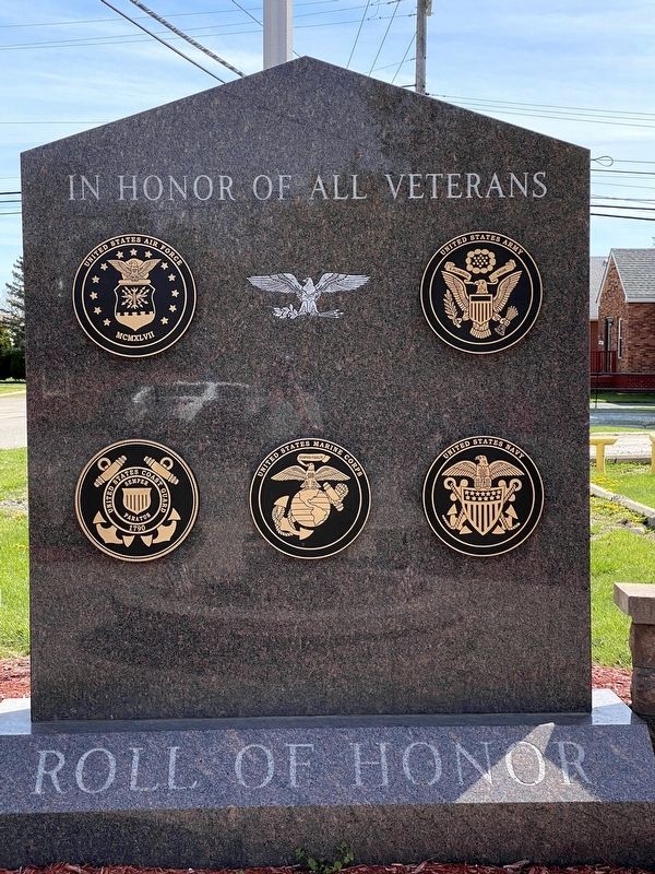 New Boston Veterans Memorial image. Click for full size.