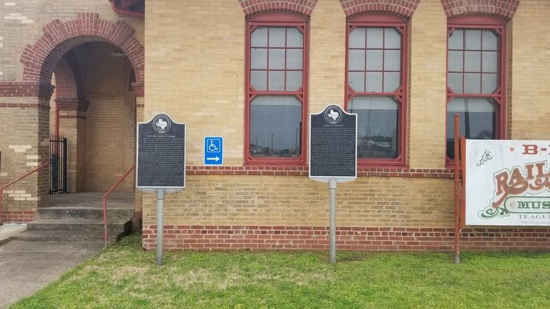 The “Boll Weevil” Railway Marker is the marker on the left of the two markers. image. Click for full size.