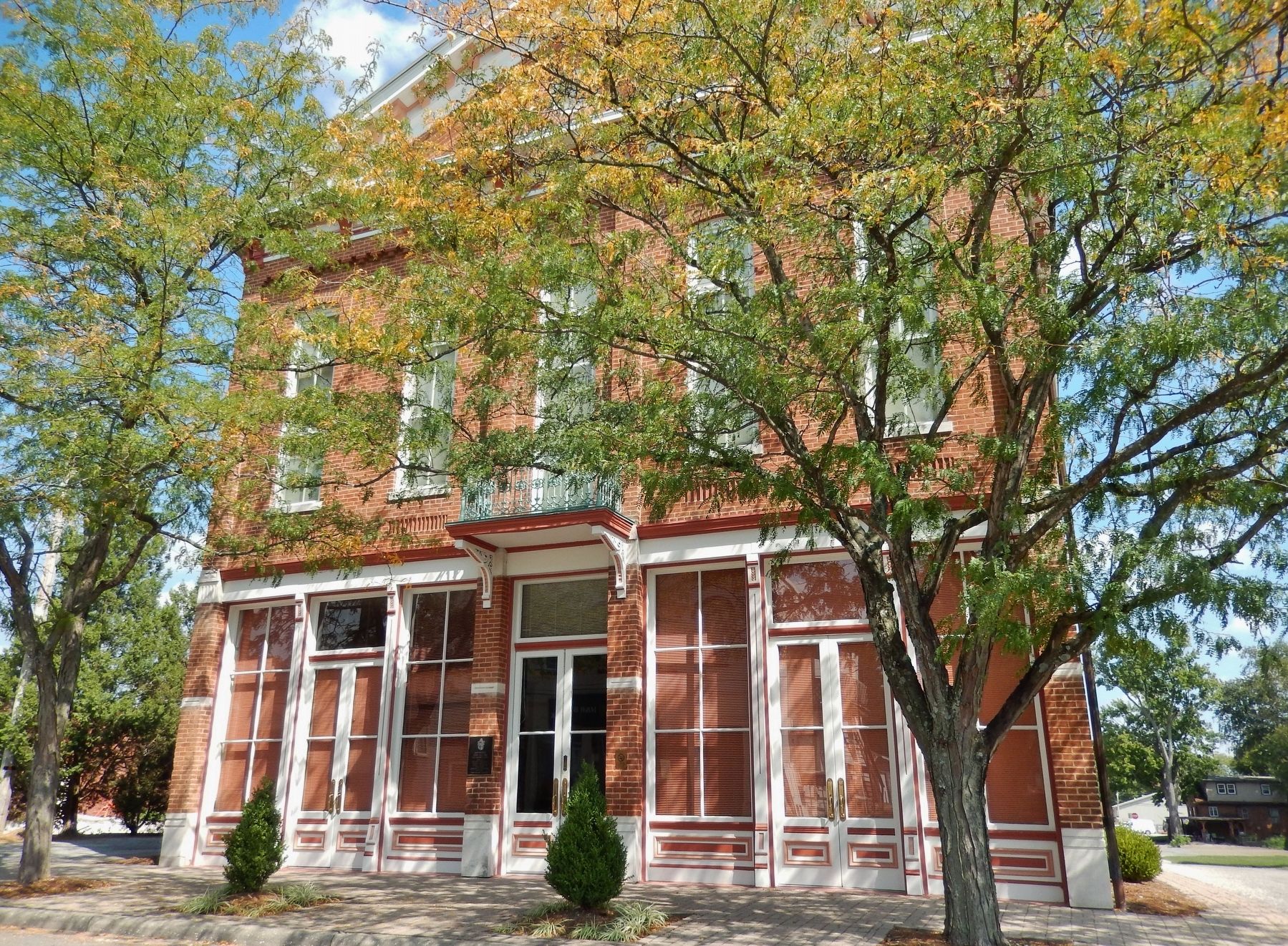 Huntingburg Town Hall and Fire Engine House image. Click for full size.