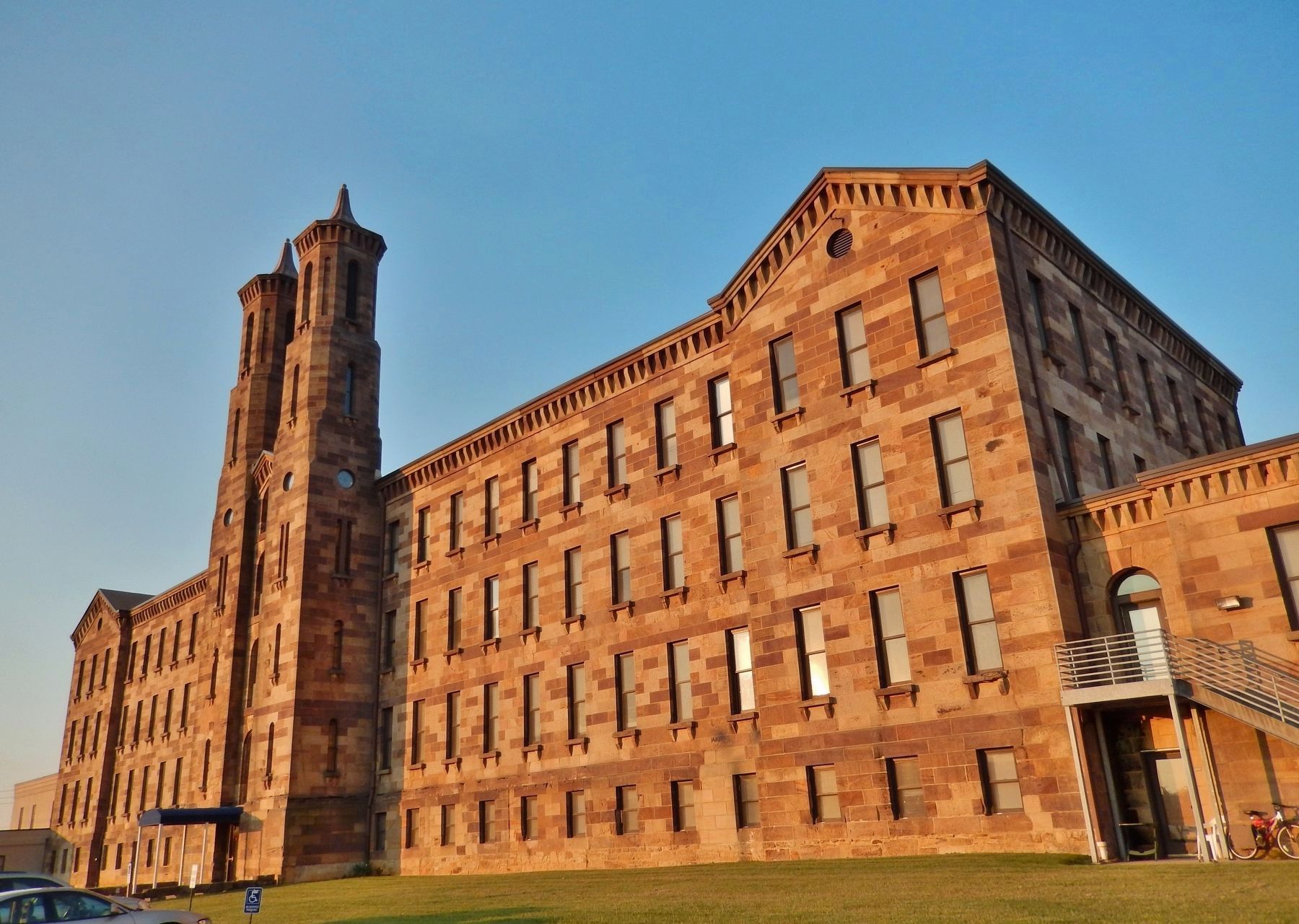 Indiana Cotton Mill (<i>southwest elevation</i>) image. Click for full size.