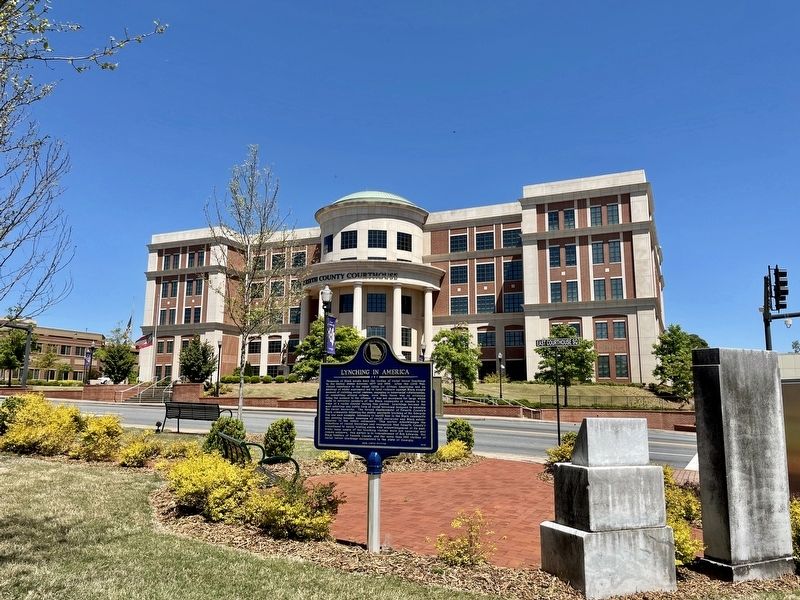 View from marker of the Forsyth County Courthouse. image. Click for full size.