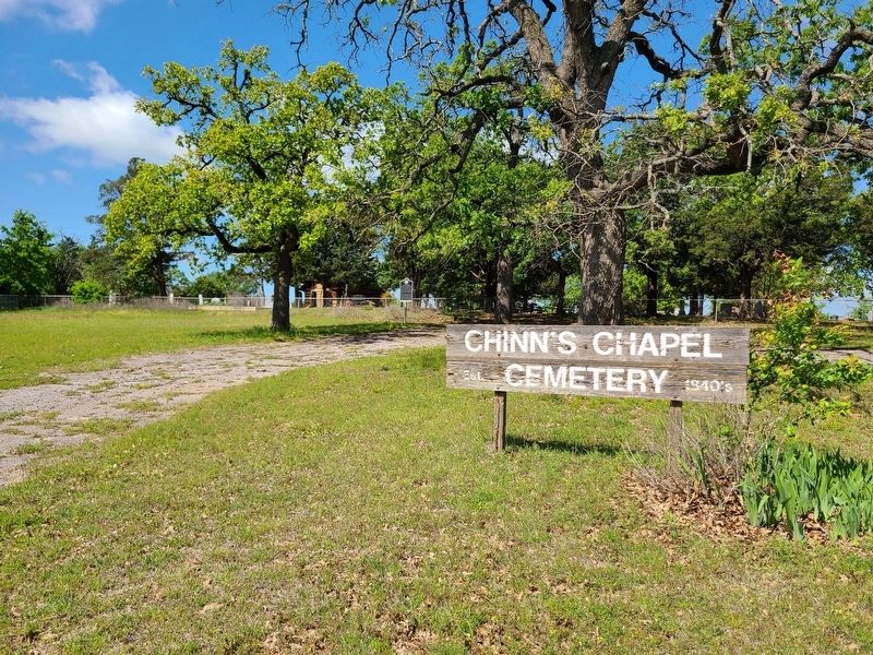 Chinn’s Chapel Cemetery and Marker image. Click for full size.