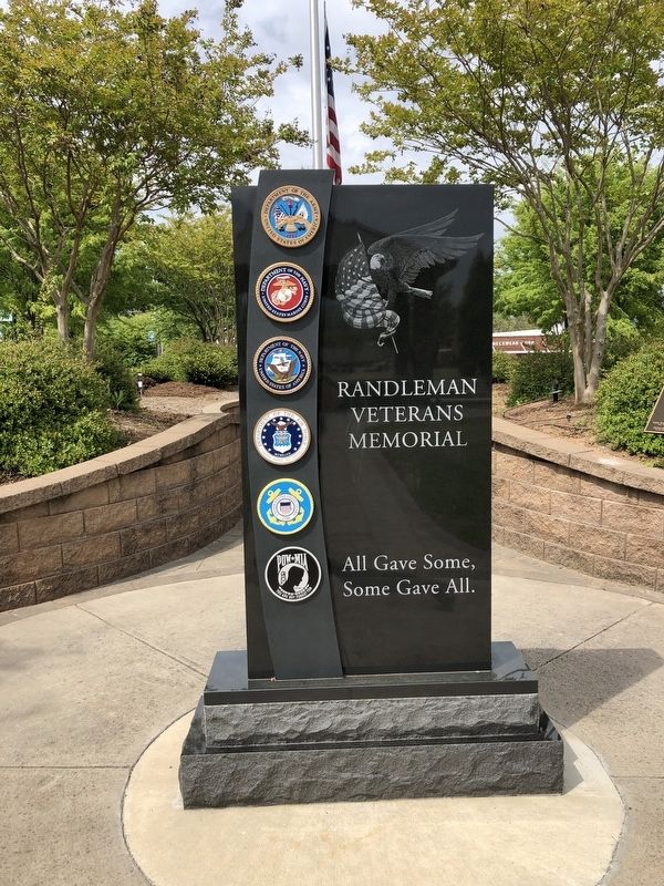 Randleman Veterans Memorial image. Click for full size.