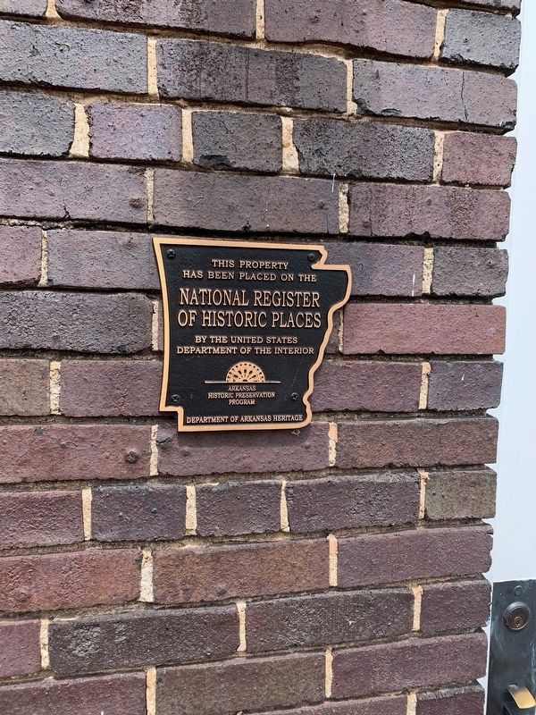 100 West Cyprus Street Marker. Click for full size. 100 West Cyprus Street Marker image. Click for full size.