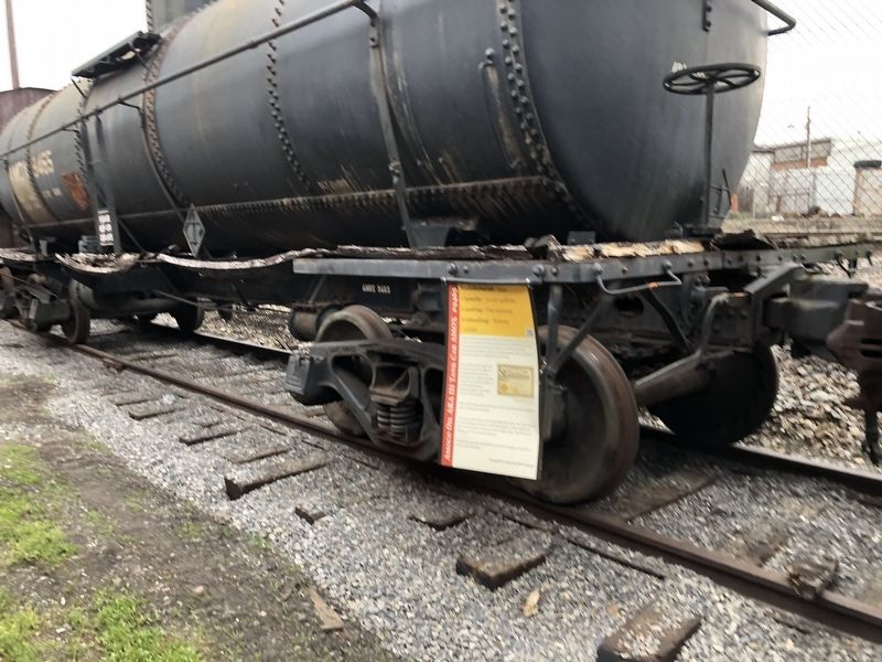 Amoco Oil ARA III Tank Car AMOX #9465 Marker image. Click for full size.