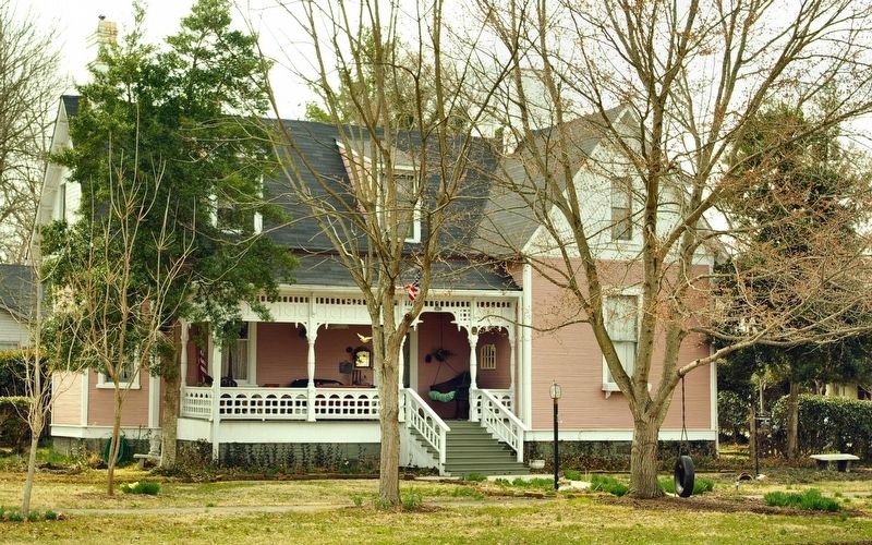 L.D. Hickerson House. Click for full size. L.D. Hickerson House image. Click for full size.