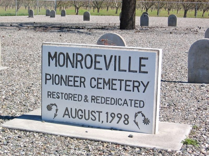 Monroeville Pioneer Cemetery image. Click for full size.