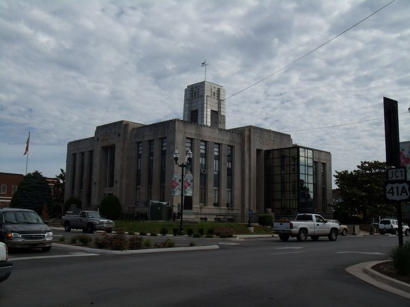 Franklin County Courthouse image. Click for full size.